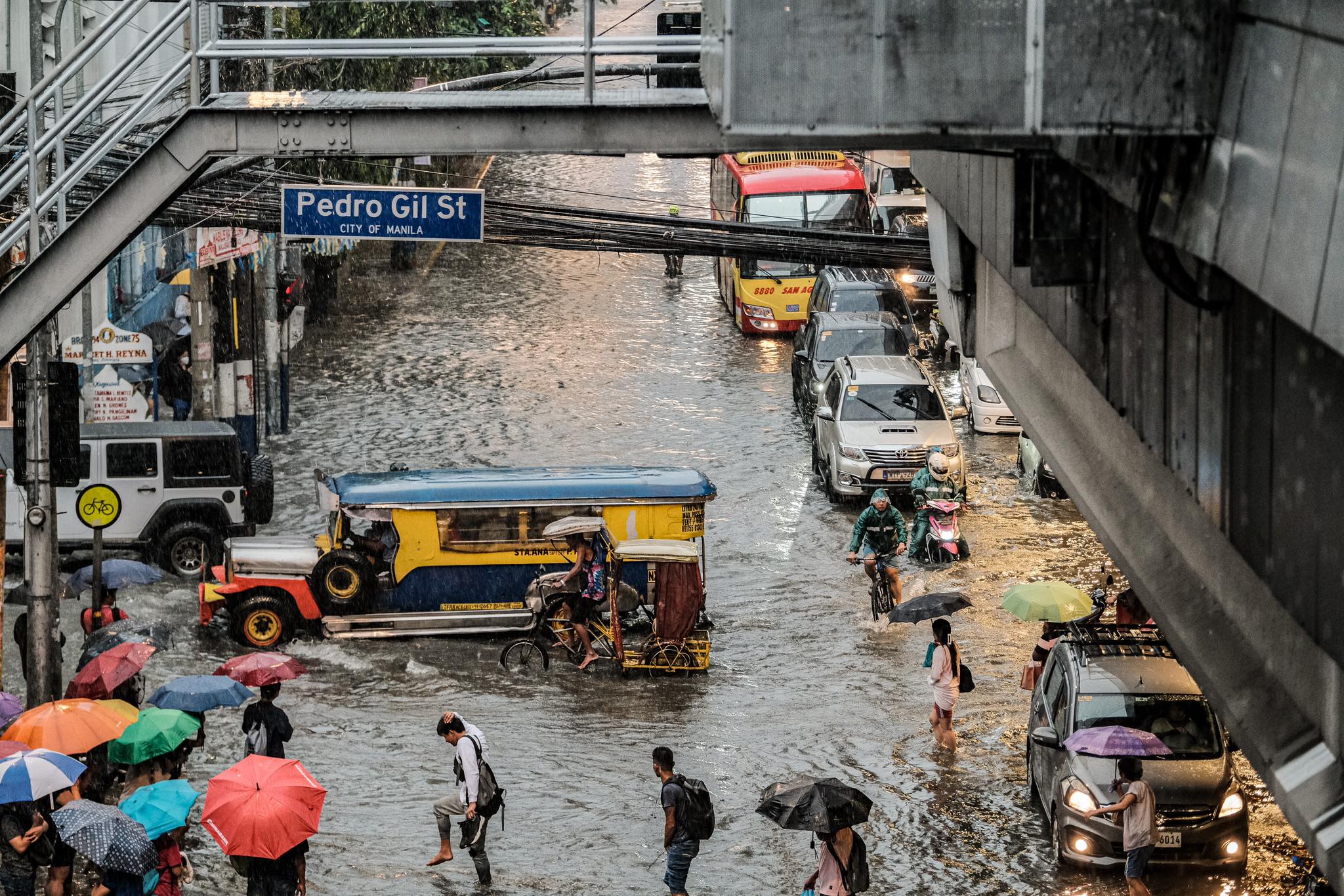 Palace Suspends Gov T Work Classes In Metro Manila Amid Heavy Rains