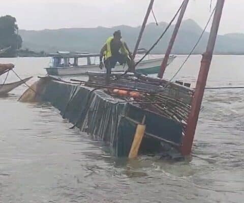 Several people died after a boat capsized in Binangonan, Rizal. (July 27, 2023)