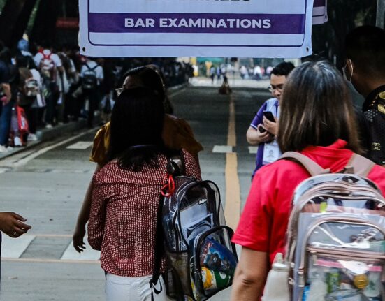 2023 Bar exams in UST, September 17, 2023 (Photo: Ryan Baldemor/RepublicAsia)