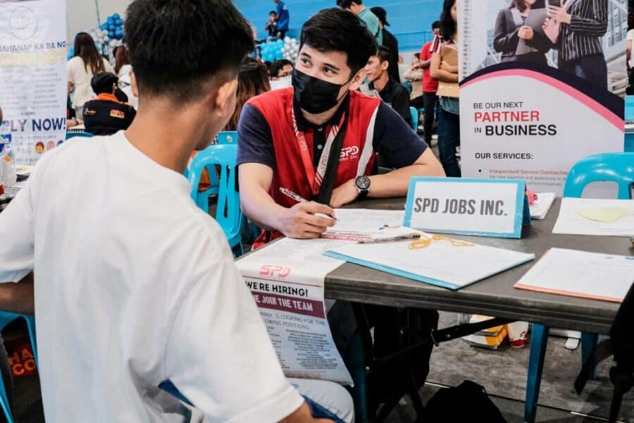 Malabon City Mayor Jennie Sandoval and Northern Director PBGEN. Rizalito Gapas, together with Congressman Ricky Sandoval, lead the Mega Job Fair on Wednesday, December 6, 2023, at Malabon Sports Complex. Various jobs await job seekers at the said Mega Job Fair. More than 50 partner companies of the Public Employment Service Office (PESO) are ready to provide employment opportunities for Malabon residents. Photo by Ryan Baldemor