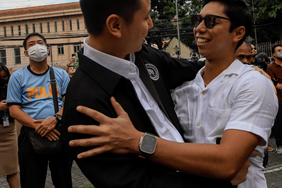 The announcement of the 2023 Bar Exam results in Manila on Tuesday, December 5, 2023, elicited various emotions among exam takers and their parents. The University of Santo Tomas (UST) secured the fifth position with an 85.25% passing rate, while the University of the Philippines (UP) followed closely with an 89.45% passing rate. The University of San Carlos (USC) claimed the third spot, achieving a 90.91% passing rate, trailed by San Beda University with a 92.20% passing rate. Ateneo de Manila University (ADMU) emerged as the top law school, boasting a remarkable 94.08% passing rate. Photo by Ryan Baldemor