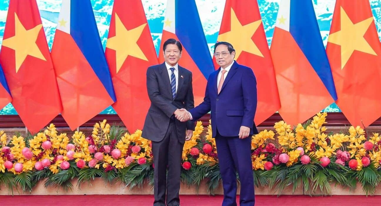In Hanoi, President Ferdinand R. Marcos Jr. and Vietnamese Prime Minister Pham Minh Chinh discussed trade and investment opportunities, defense cooperation, maritime agreements, environmental initiatives, and international issues. (Photo: Presidential Communications Office)