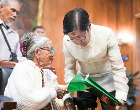 Apo Whang-Od and President Ferdinand Marcos Jr. (Photo: Presidential Communications Office)