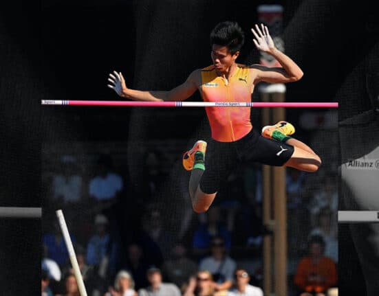 EJ Obiena to jump heights of Paris Olympics 2024