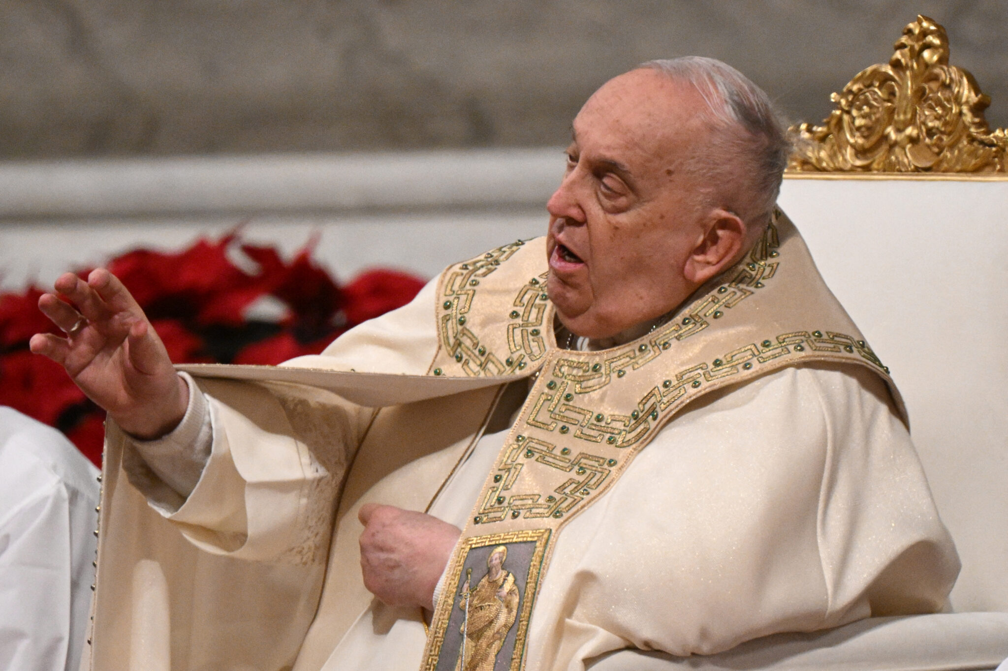 On Christmas Eve, Pope Francis launches holy Jubilee year