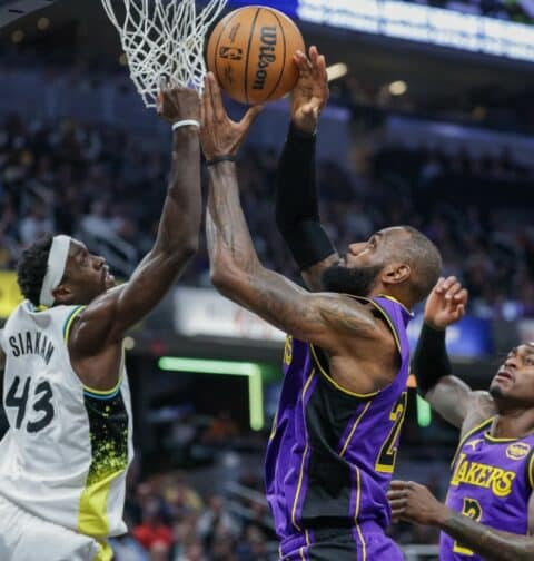 LeBron James buzzer beater pushes Lakers past Pacers in crucial, stunning victory | RepublicAsia