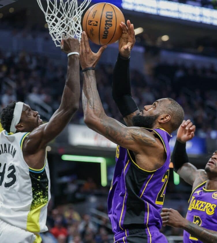 LeBron James buzzer beater pushes Lakers past Pacers in crucial, stunning victory | RepublicAsia