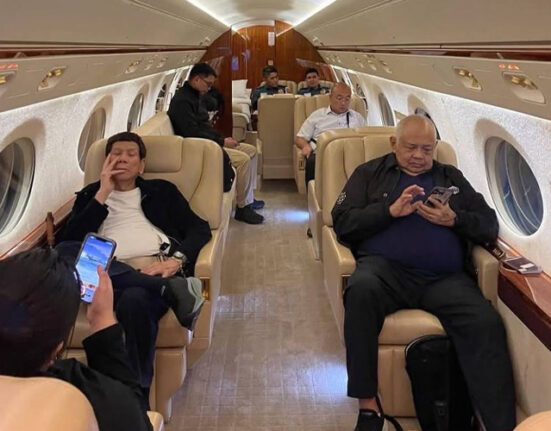 Ex-President Rodrigo Duterte en route to Hague